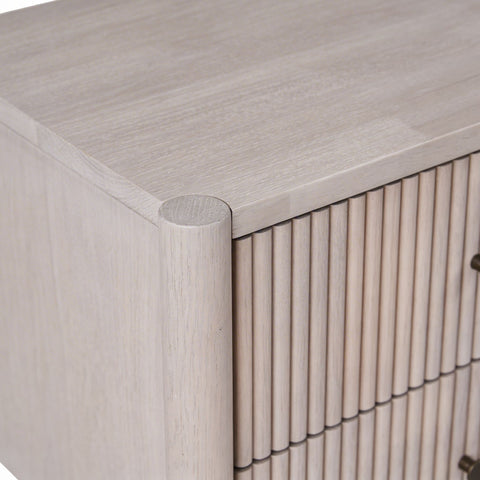 Kumo Bedside