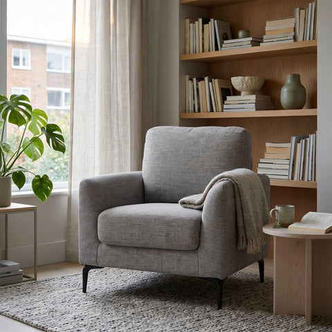 Magnus Armchair