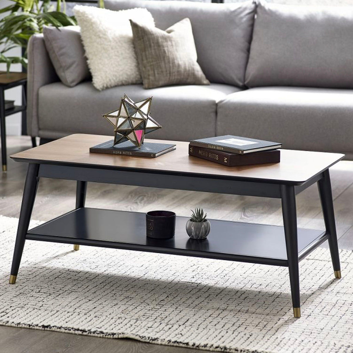 Fraser Coffee Table – LOFT