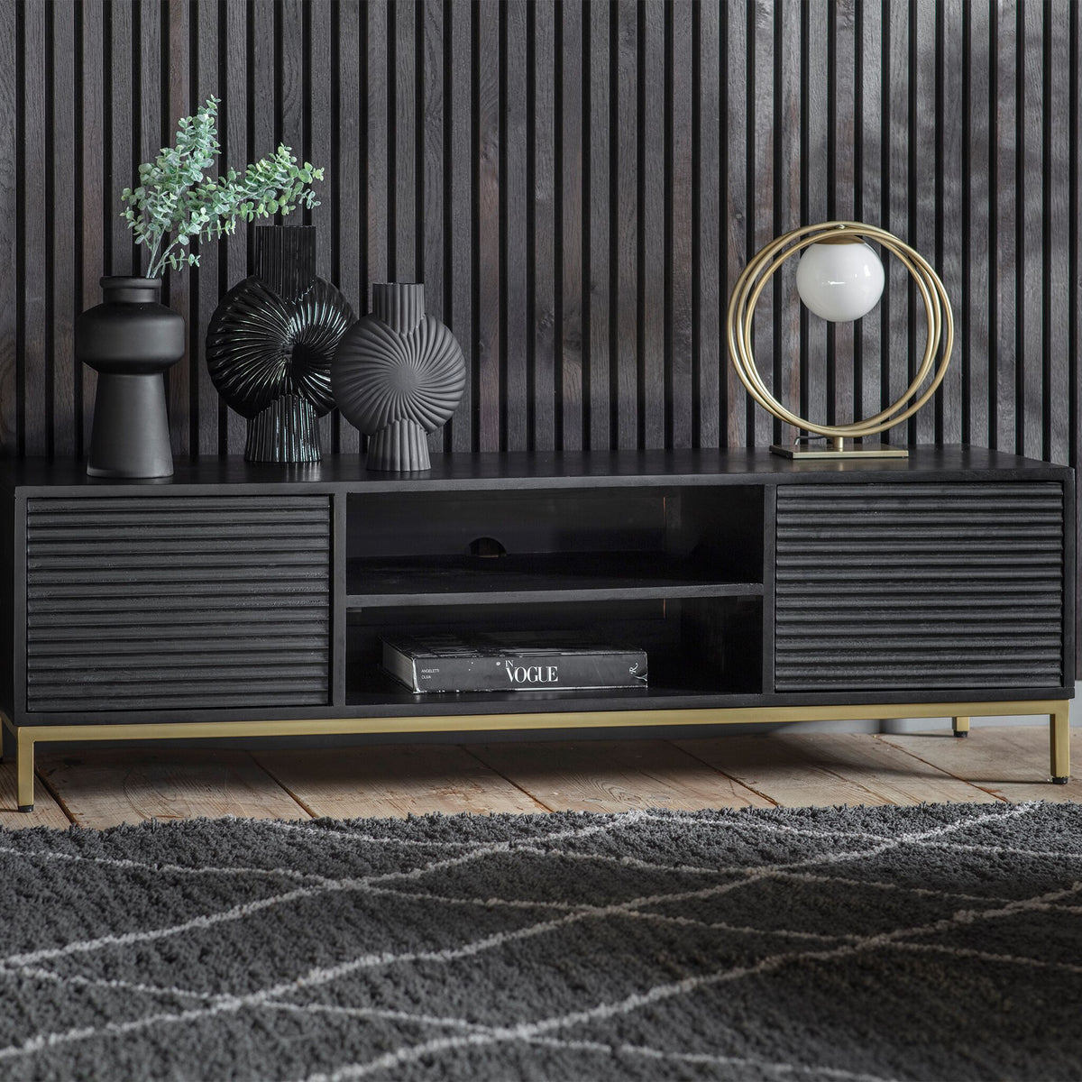 Railey Media Unit – LOFT