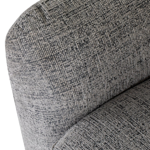 Magnus Armchair